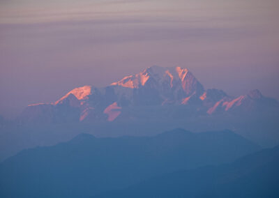 Belles couleurs sur le Mont-Blanc vu depuis le massif de la Chartreuse
